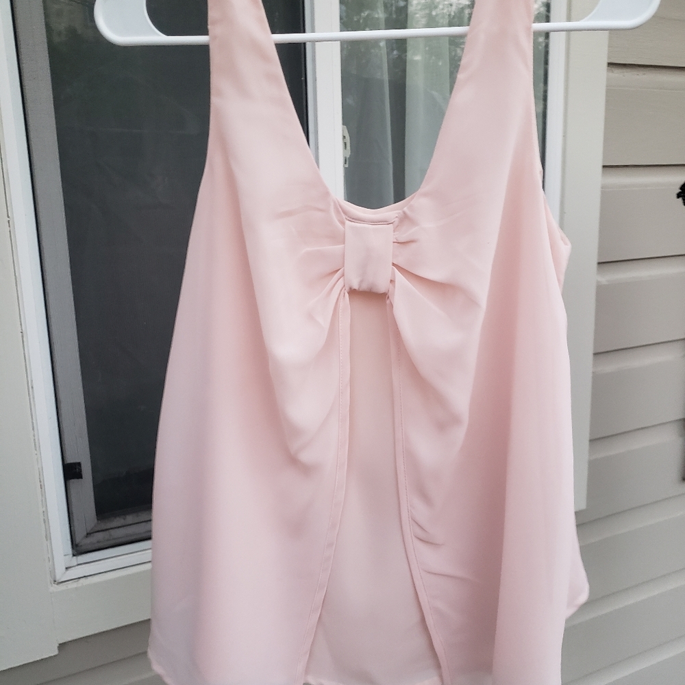 Soft pink 💗 top